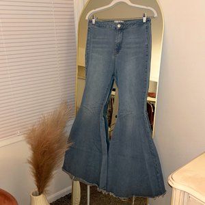 Free People Bell Bottom Jeans size 29 SHORT